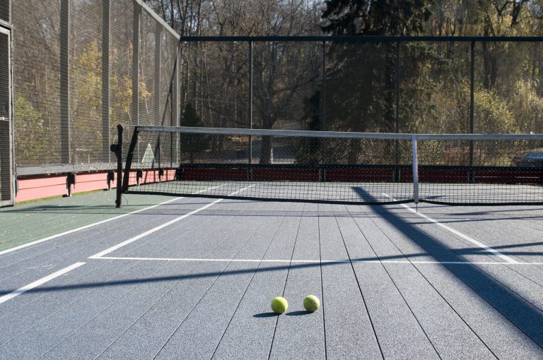 17 Reasons To Play Platform Tennis This Winter