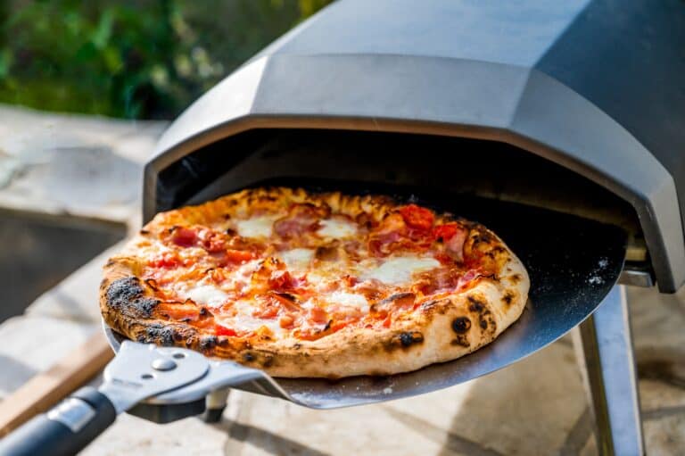 Your Guide to the Best Outdoor Countertop Pizza Oven (2023)