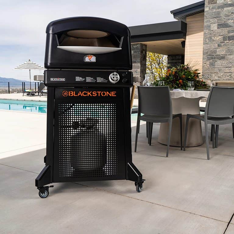 Blackstone Pizza Oven with Cart: Our Complete Review (2023)