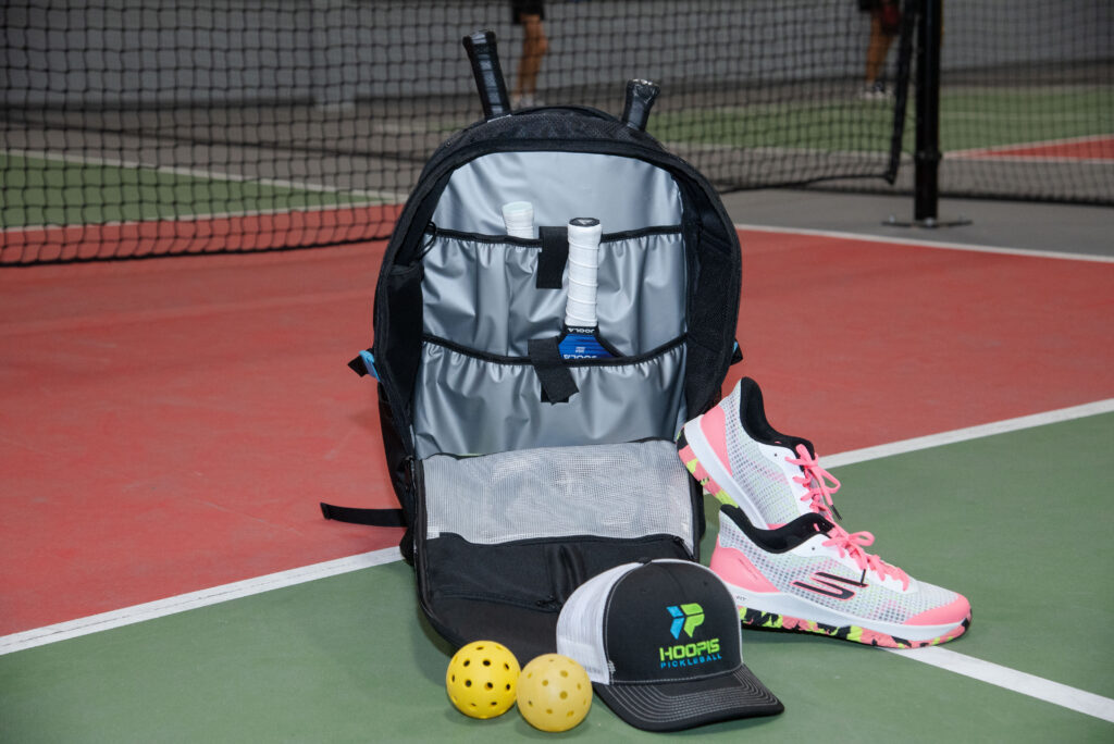 internal of hoopis pickleball backpack