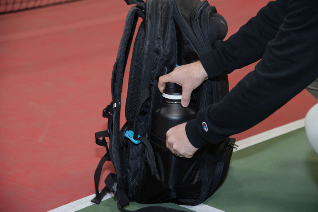 water bottle holder on hoopis pickleball backpack